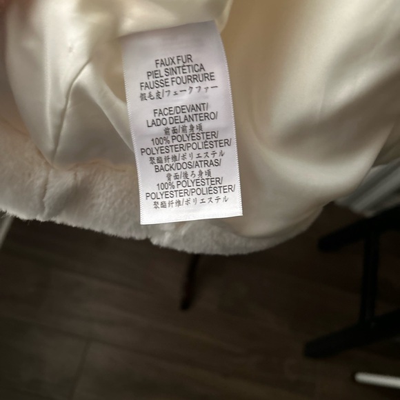 BCB Generation Faux Fur sleeveless lined hooded vest - Picture 14 of 16